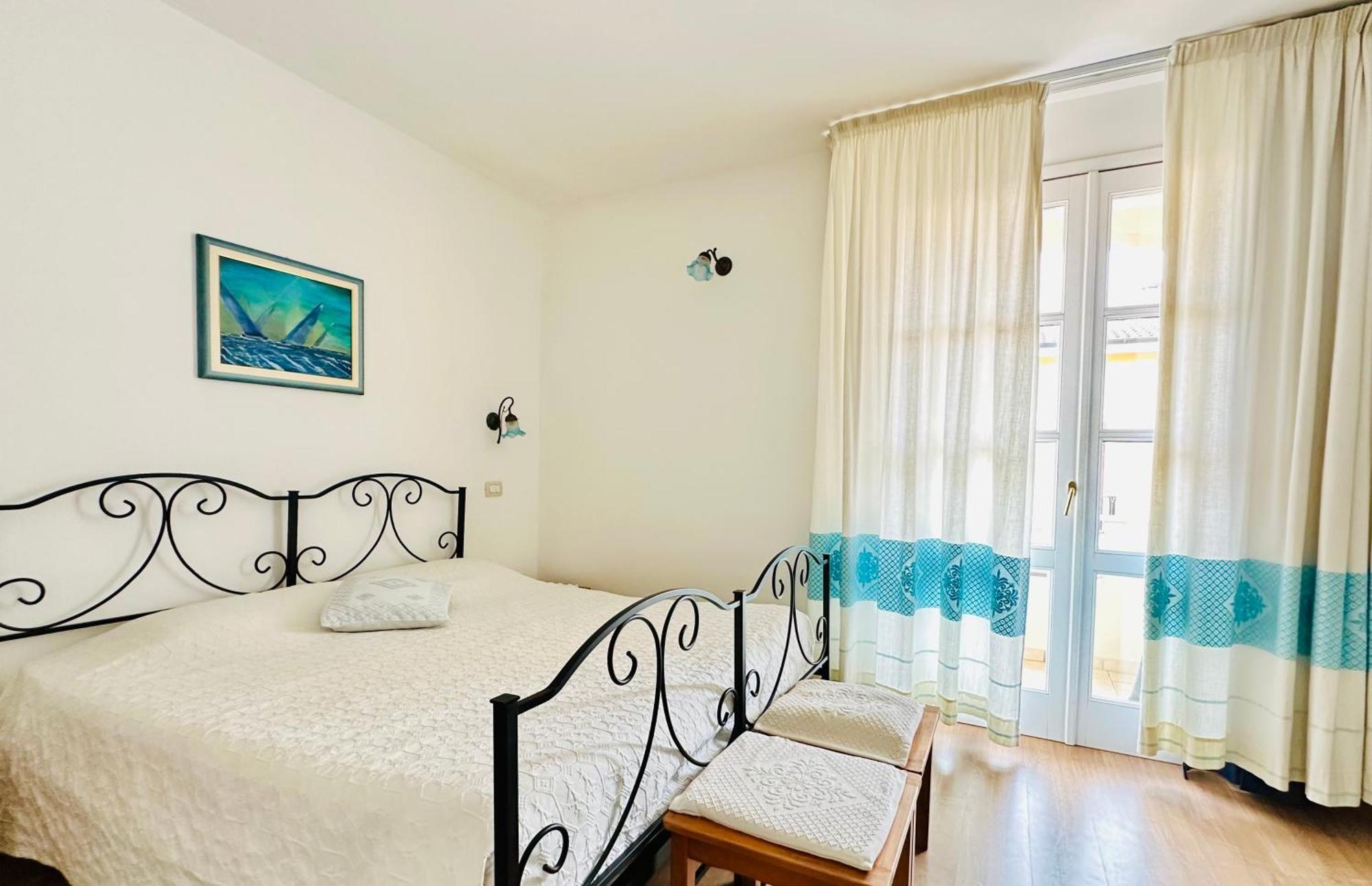 B&B Tre - Rooms & Relax Oristano Exterior photo